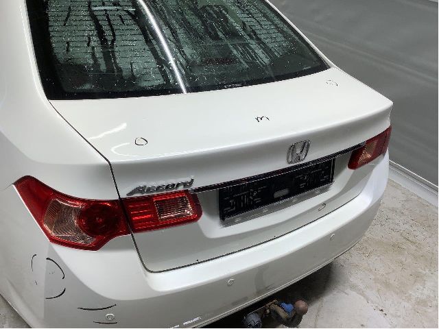 Bakluke sedan til Honda Accord, 2008-2015 (Type VIII)  (HONDA|68500-TL0-G40ZZ)