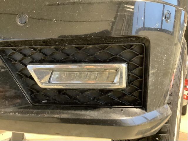 Tåkelykt venstre foran til Mercedes GLK 2008-2015 (X204) (X204) (MERCEDES|A 251 820 07 56|)