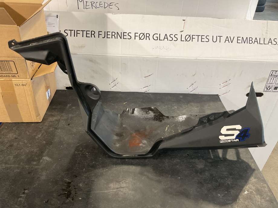 MC, Kåpe, venstre til Snøscooter Polaris øvrige 0-->> (Pro Star S4 Nor||Nordic Pro)