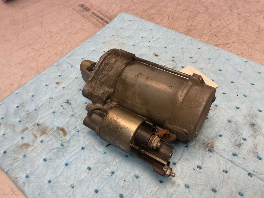 Starter diesel til Mercedes GLK 2008-2015 (X204) (X204) (MERCEDES|A 006 151 45 01|)