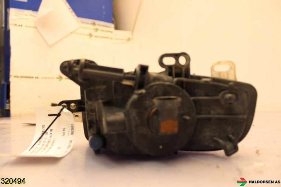Tåkelykt venstre foran til Audi A3 2012-2016 (Type III, Fase 1)  (AUDI|8V0 941 699 C|)