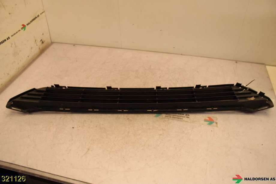 Grill til Toyota Avensis 2015-2019 (Type III, Fase 2) (TOYOTA|5311205100|)