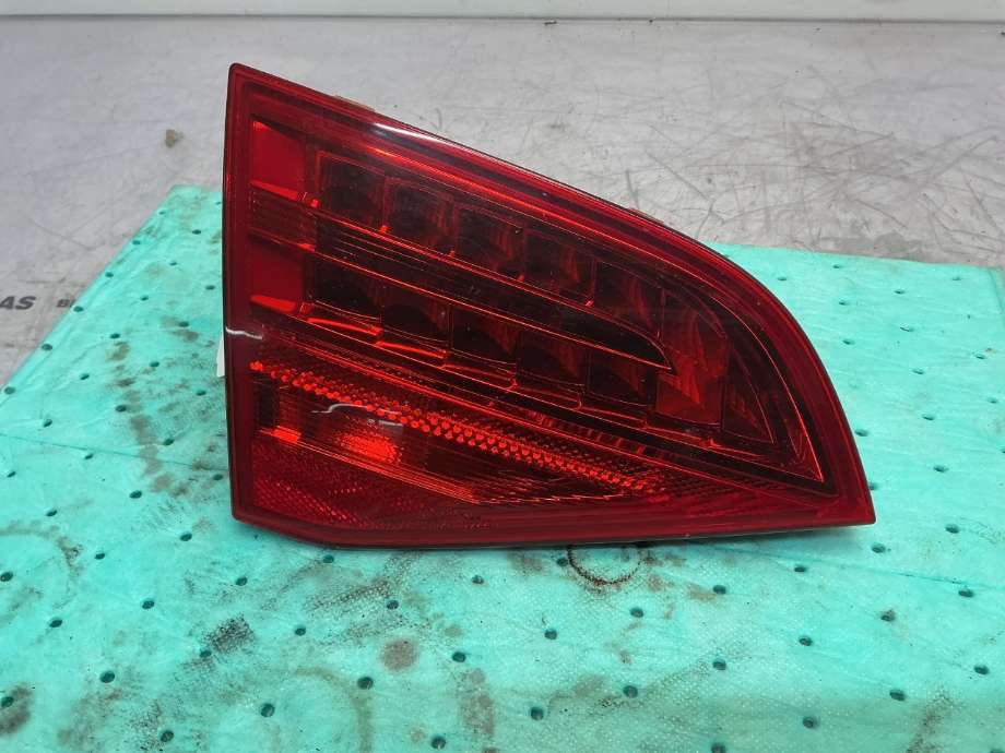 Baklykt venstre indre til Audi A4 2007-2014 (Type IV) (B8) (B8) (AUDI|8K9 945 093 B|)