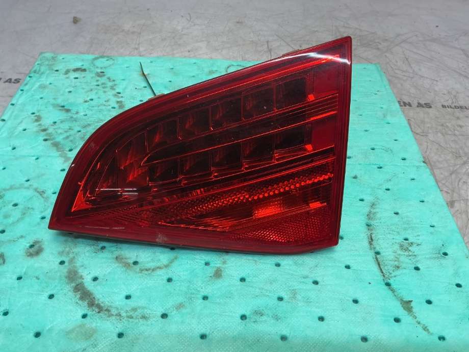 Baklykt høyre indre til Audi A4 2007-2014 (Type IV) (B8) (B8) (AUDI|8K9 945 094 B|)