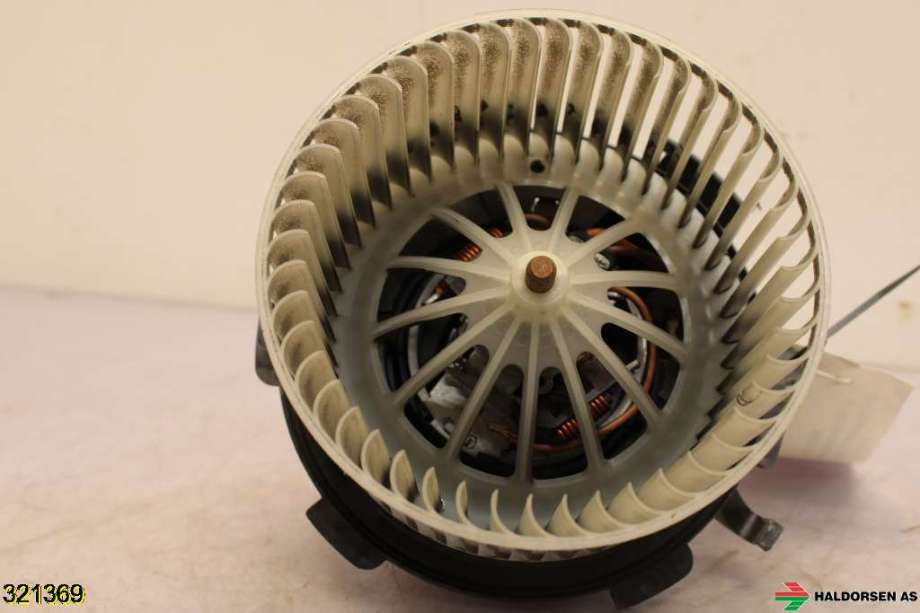 Varmeapparat motor til Mercedes Sprinter 2013-2018 (Fase 2) (906) (906) (MERCEDES|A 000 835 61 07|)