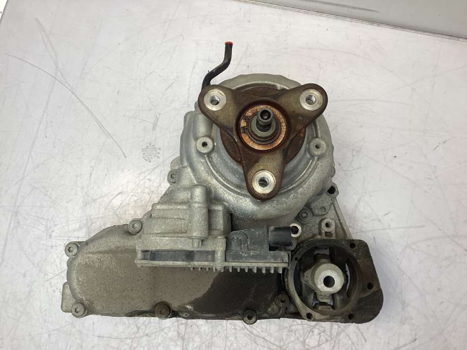 Girkasse 4WD fordelingskasse til BMW X1 2009-2015 (E84) (E84) (BMW|27 10 7 643 748|)
