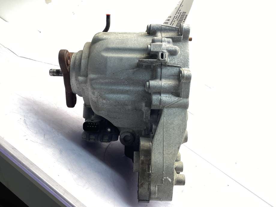 Girkasse 4WD fordelingskasse til BMW X1 2009-2015 (E84) (E84) (BMW|27 10 7 643 748|)