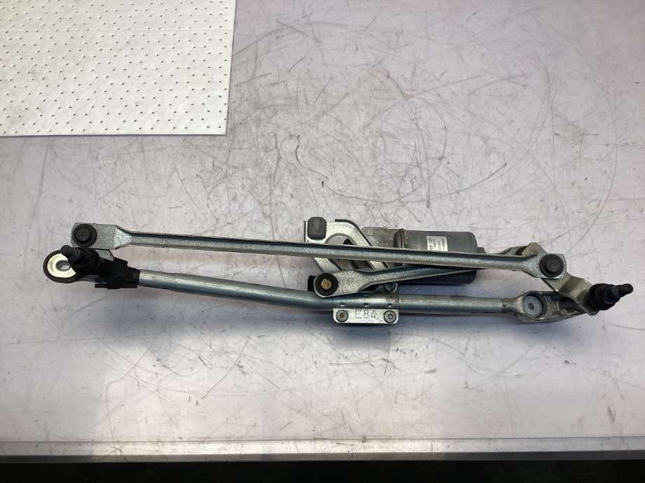 Viskermotor frontrute til BMW X1 2009-2015 (E84) (E84) (BMW|61 61 2 990 025|)