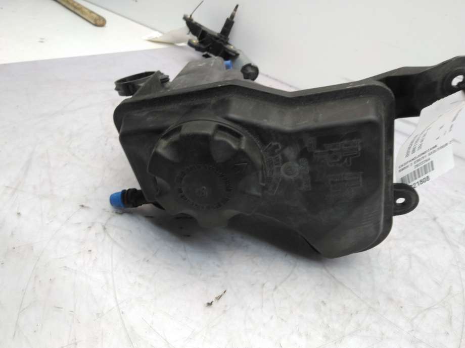 Ekspansjonstank til BMW 3-Serie 2005-2011 (E90/E91/E92/E93) (E90/E91/E92/E93) (BMW||7810592-02)