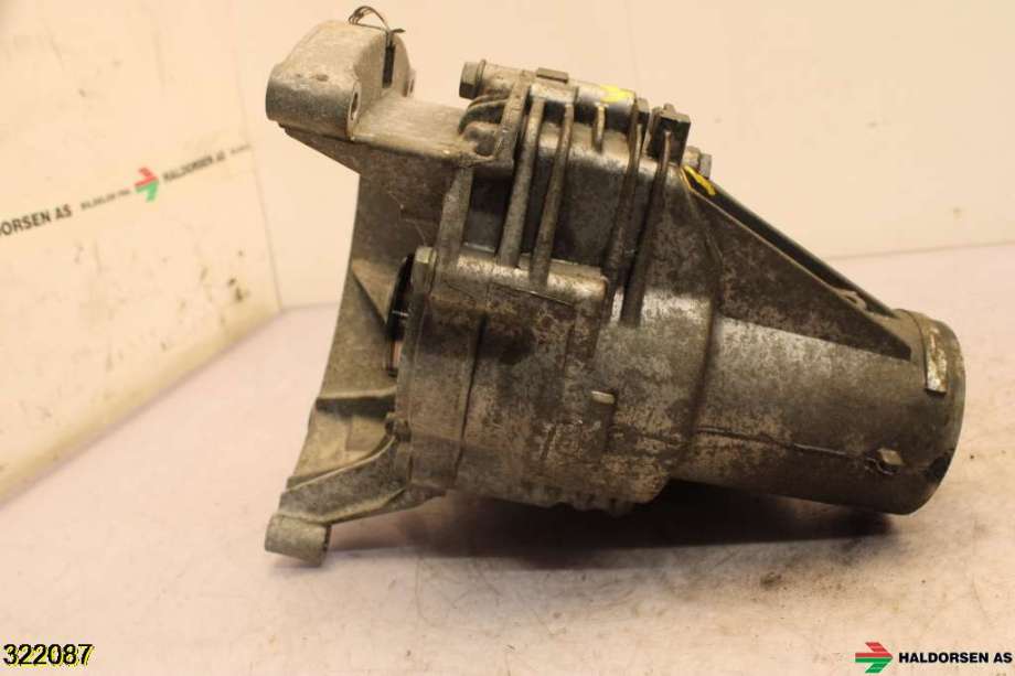 Girkasse 4WD fordelingskasse til VW Transporter / Caravelle 2009-2015 (Fase 2) (T5) (T5) (VOLKSWAGEN|02H 409 053 D|)