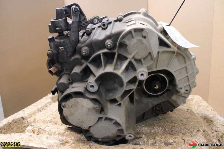 Girkasse manuell 6-trinn til VW Transporter / Caravelle 2009-2015 (Fase 2) (T5) (T5) (VOLKSWAGEN|0A5 300 012 A|KQK)