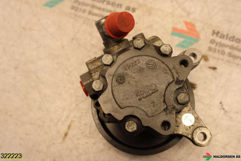 Servo pumpe mekanisk til Mercedes E-Klasse 2006-2009 (Fase 2) (W211) (W211) (MERCEDES|A 005 466 03 01|)