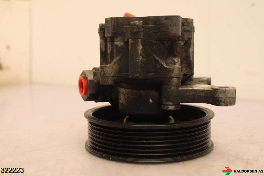 Servo pumpe mekanisk til Mercedes E-Klasse 2006-2009 (Fase 2) (W211) (W211) (MERCEDES|A 005 466 03 01|)