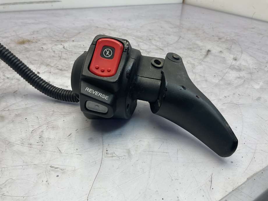 MC, Gass håndtak til Snøscooter Yamaha øvrige 0-->> (YAMAHA SIDEWINDER TURBO
XTX 1|)