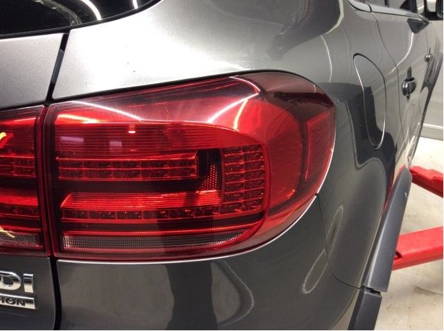 Baklykt høyre til VW Tiguan 2011-2016 (Type I, Fase 2)  (VOLKSWAGEN|5N0 945 208|)