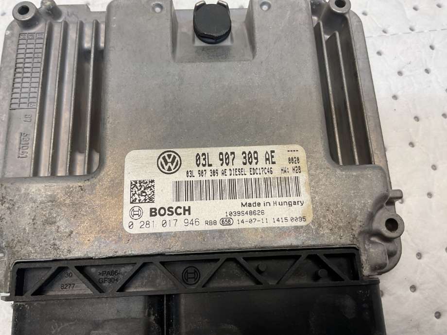 Styreenhet motor til VW Tiguan 2011-2016 (Type I, Fase 2)  (VOLKSWAGEN|03L 906 018 FQ|)