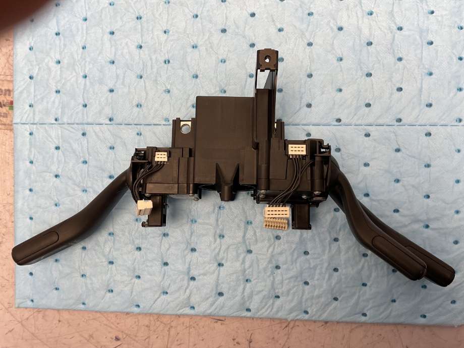Bryter combi til VW Passat 2011-2015 (B7) (B7) (VOLKSWAGEN|3C9 953 502 B|)