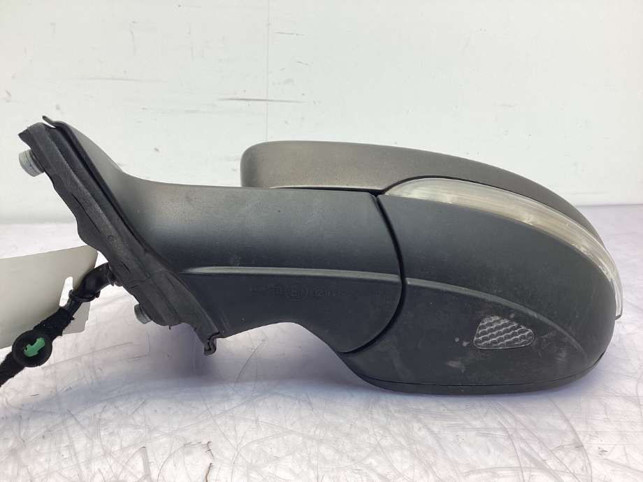 Speil venstre til VW Passat 2011-2015 (B7) (B7) (VOLKSWAGEN|3AB 857 507 F|)