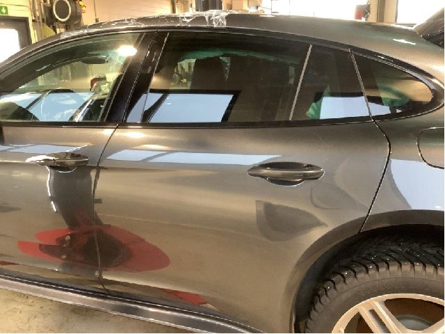 Dør venstre bak til Porsche Panamera 2017-->> (Type II) (971) (971) (PORSCHE|971 833 021  Y|)