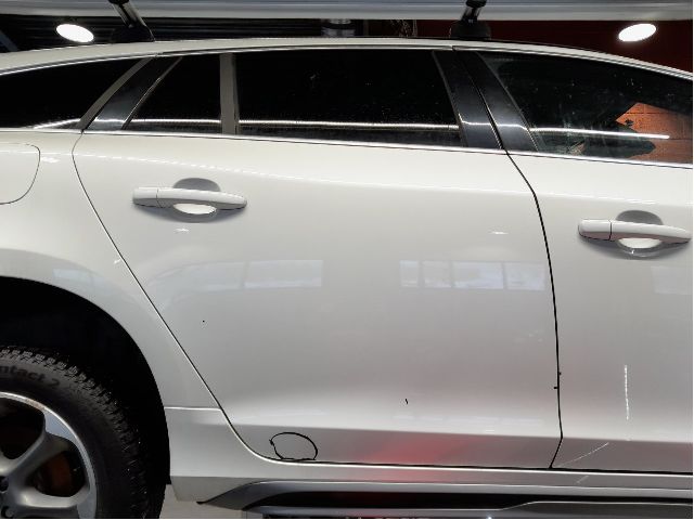 Dør høyre bak til Volvo V60/V60 CC 2013-2018 (Type I, Fase 2) (VOLVO|32291067|)