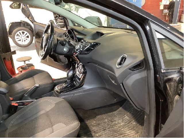 Dashbord til Ford Fiesta 2013-2017 (Type VI, Fase 2)  (FORD|)