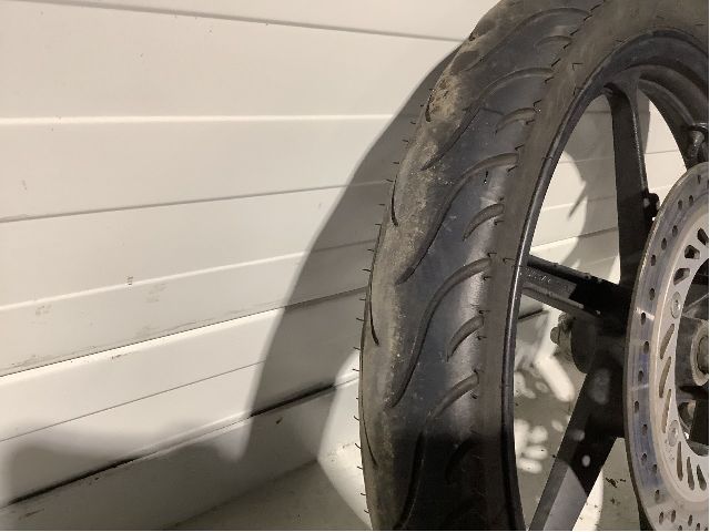 MC, Dekk til MC Honda Øvrige 0-->>  (Honda CBR125R|44650-KPP-860ZB|)