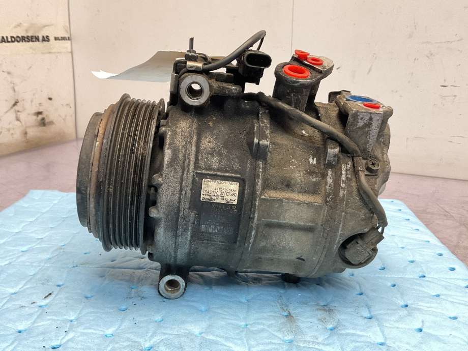 Aircondition kompressor til Mercedes Vito 2014-->> (W447) (W447) (MERCEDES|A 000 830 32 02|)