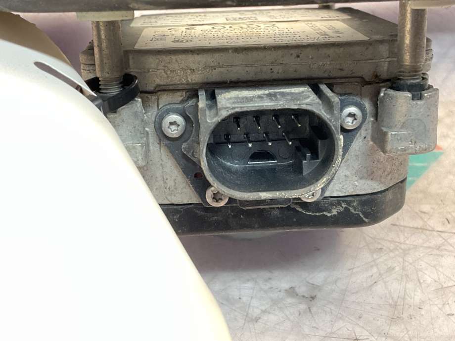 Sensor radar til Mercedes Vito 2014-->> (W447) (W447) (MERCEDES|A 447 900 84 02|)