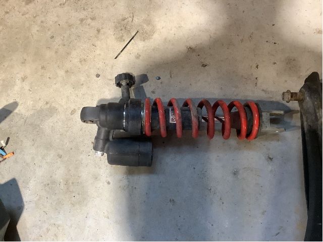 Støtdemper bak til MC Honda Øvrige, 0-->> (Honda CRF 1000L|52400-MJP-E51)