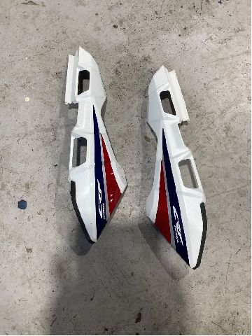 Diverse deler til MC Honda Øvrige, 0-->> (Honda CRF 1000L|83610-MJP-E50ZA)