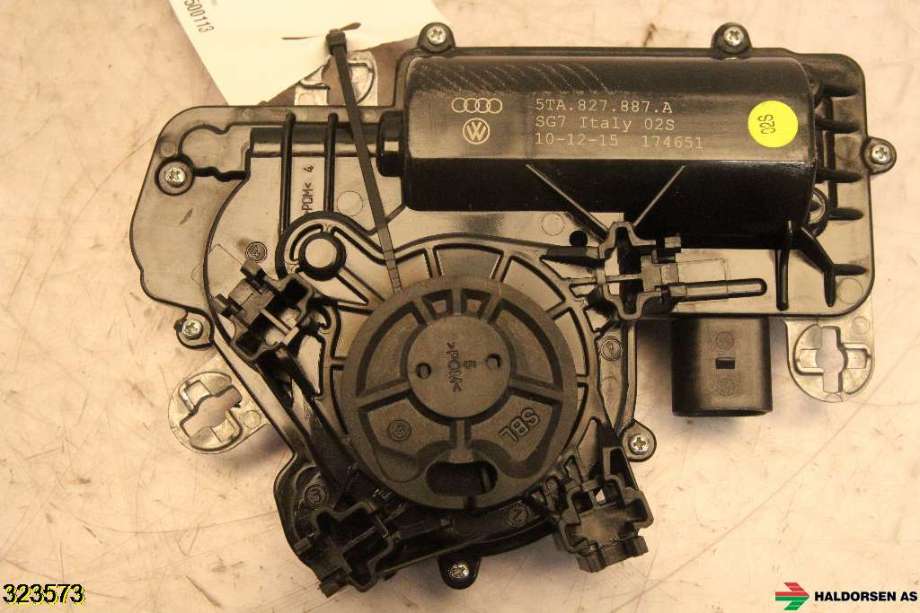 Baklukeåpner motor til Škoda Superb, 2015-->> (Type III)  (SKODA|5TA827887A)