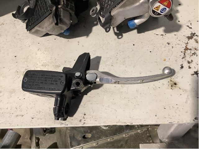 Diverse deler til MC Honda Øvrige, 0-->> (Honda CRF 1000L|45510-MJP-G51)