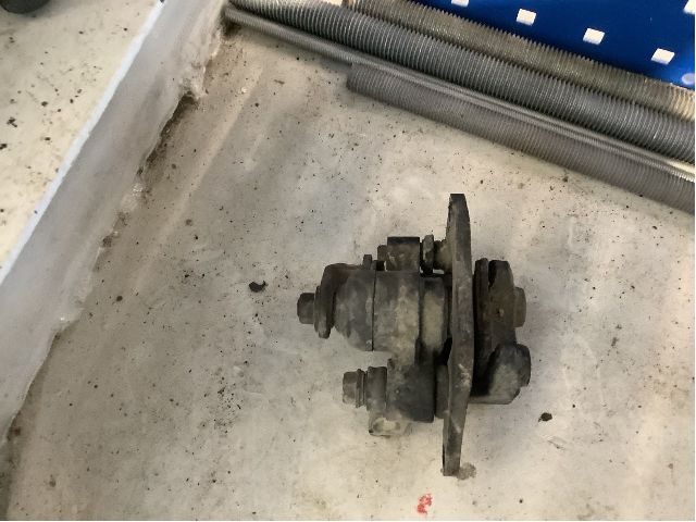 Bremsecaliper høyre bak til MC Honda Øvrige, 0-->> (Honda CRF 1000L|43250-MJP-G81)