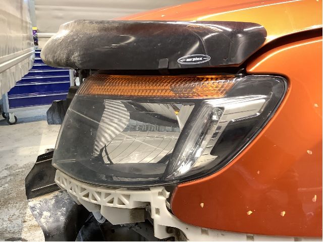 Frontlykt venstre halogen til Ford Ranger / Ranger Raptor 2015-2022  (FORD|AB39-13101-DF|)
