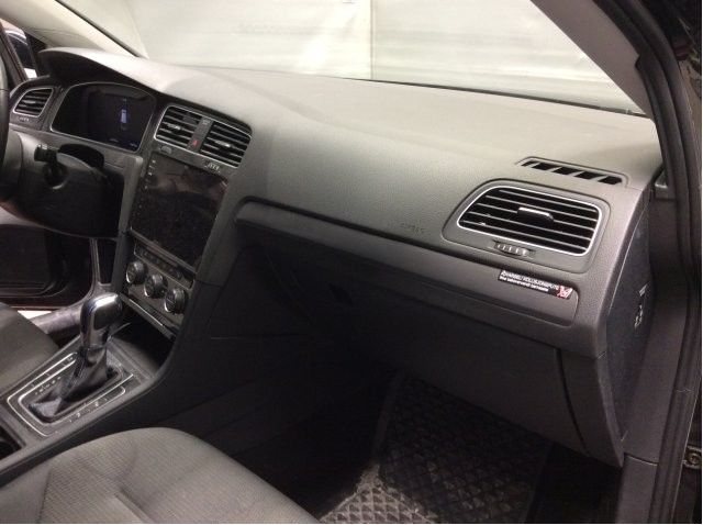 Dashbord til VW e-Golf 2017-2020 (Fase 2)  (VOLKSWAGEN|5G1 857 003 P|)