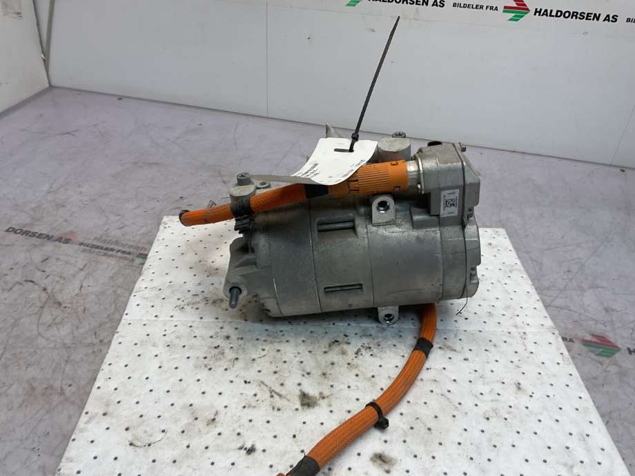 Aircondition kompressor til BMW X5 2018-->> (G05) (G05) (BMW|64 52 9 496 112|)
