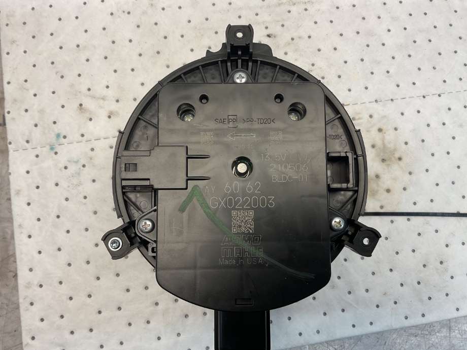 Varmeapparat motor til BMW X5 2018-->> (G05) (G05) (BMW|64 11 9 490 192|)
