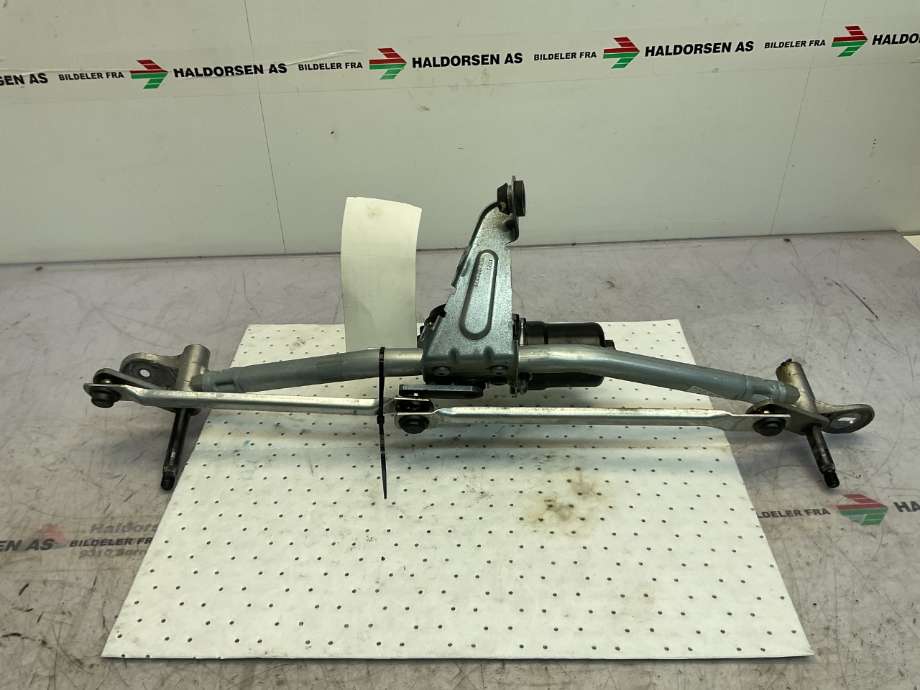 Viskermotor frontrute til BMW X5 2018-->> (G05) (G05) (BMW|61 61 9 880 517|)