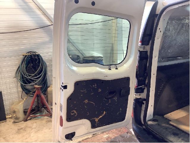 Dør venstre bak varebil til Renault Kangoo 2008-2021 (Type II)  (RENAULT|7751478138|)