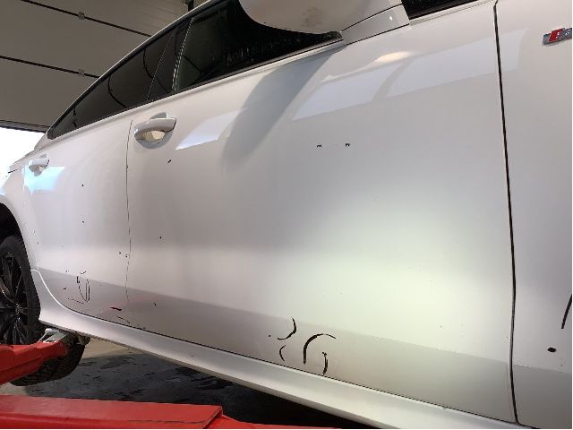 Dør høyre foran til Audi A7 2010-2014 (Type I, Fase 1)  (AUDI|4G8 831 052 A|)