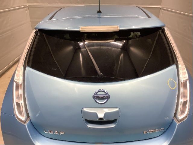 Bakluke combi til Nissan Leaf 2011-2017 (Type I)  (NISSAN|K01003NLMB|)