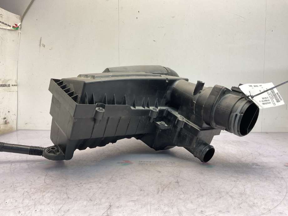 Luftfilterboks til VW Passat 2011-2015 (B7) (B7) (VOLKSWAGEN|3C0 129 607 BH|)