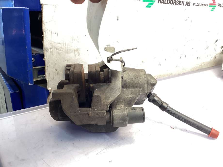 Bremsecaliper høyre bak til Mercedes C-Klasse 2011-2014 (Fase 2) (W204) (W204) (MERCEDES|A 204 423 16 81|)