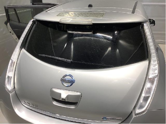 Bakluke combi til Nissan Leaf, 2011-2017 (Type I)  (NISSAN|K01003NLMB)