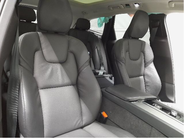 Sete foran høyre til Volvo XC60 2017-->> (Type II) (VOLVO|)