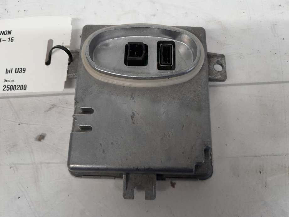 Styreenhet xenon/ballast til Volvo XC70 2014-2016 (Type II, Fase 2)  (VOLVO|30744459|)