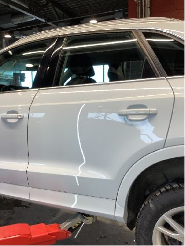 Dør venstre bak til Audi Q3, 2011-2014 (Type I, Fase 1) (AUDI|8U0 833 051)