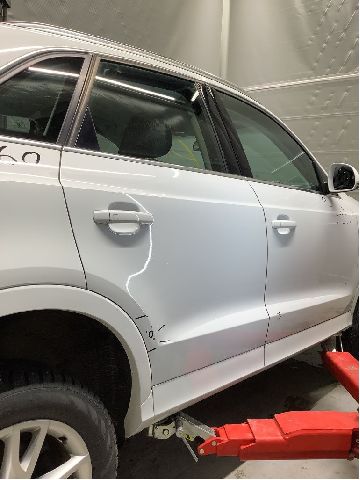 Dør høyre bak til Audi Q3 2011-2014 (Type I, Fase 1)  (AUDI|8U0 833 052|)