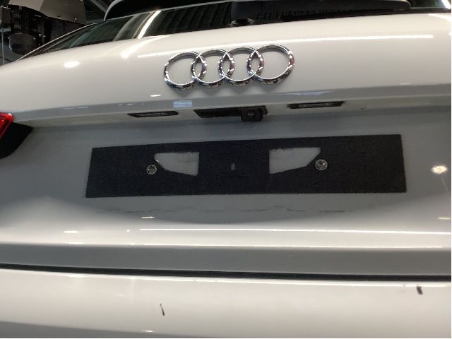 Bakluke til Audi Q3 2011-2014 (Type I, Fase 1)  (AUDI|8U0 827 025|)