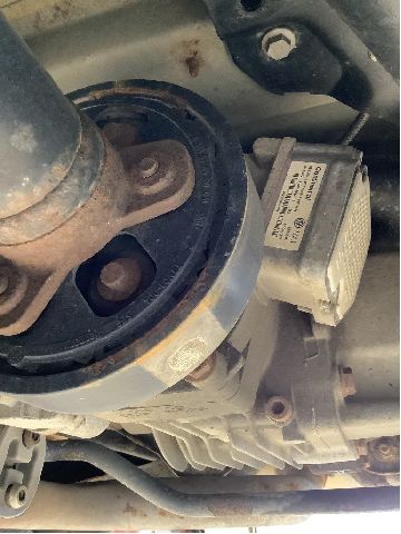 Kardang klokke bak til Audi Q3 2011-2014 (Type I, Fase 1)  (AUDI|0BS 525 010 C|)